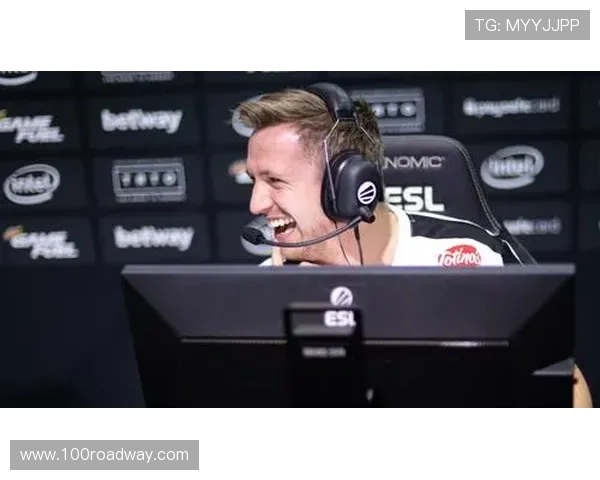 冬季转会市场暗流涌动豪门博弈新星争夺全面升级与战术格局重塑