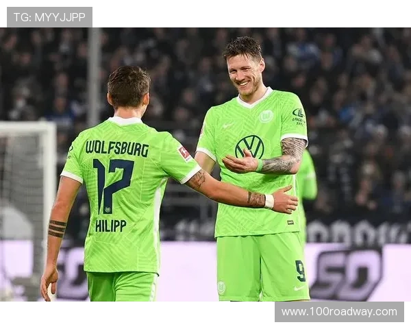 多特蒙德迎战圣保利德甲赛场强强对话看点解析争冠形势与战术博弈前瞻